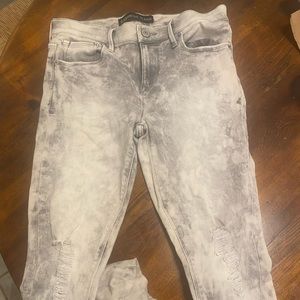 Acid wash jeans